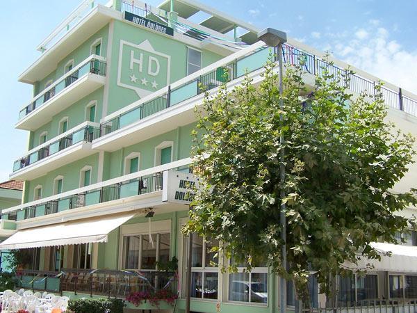 Hotel Dolores Римини Экстерьер фото