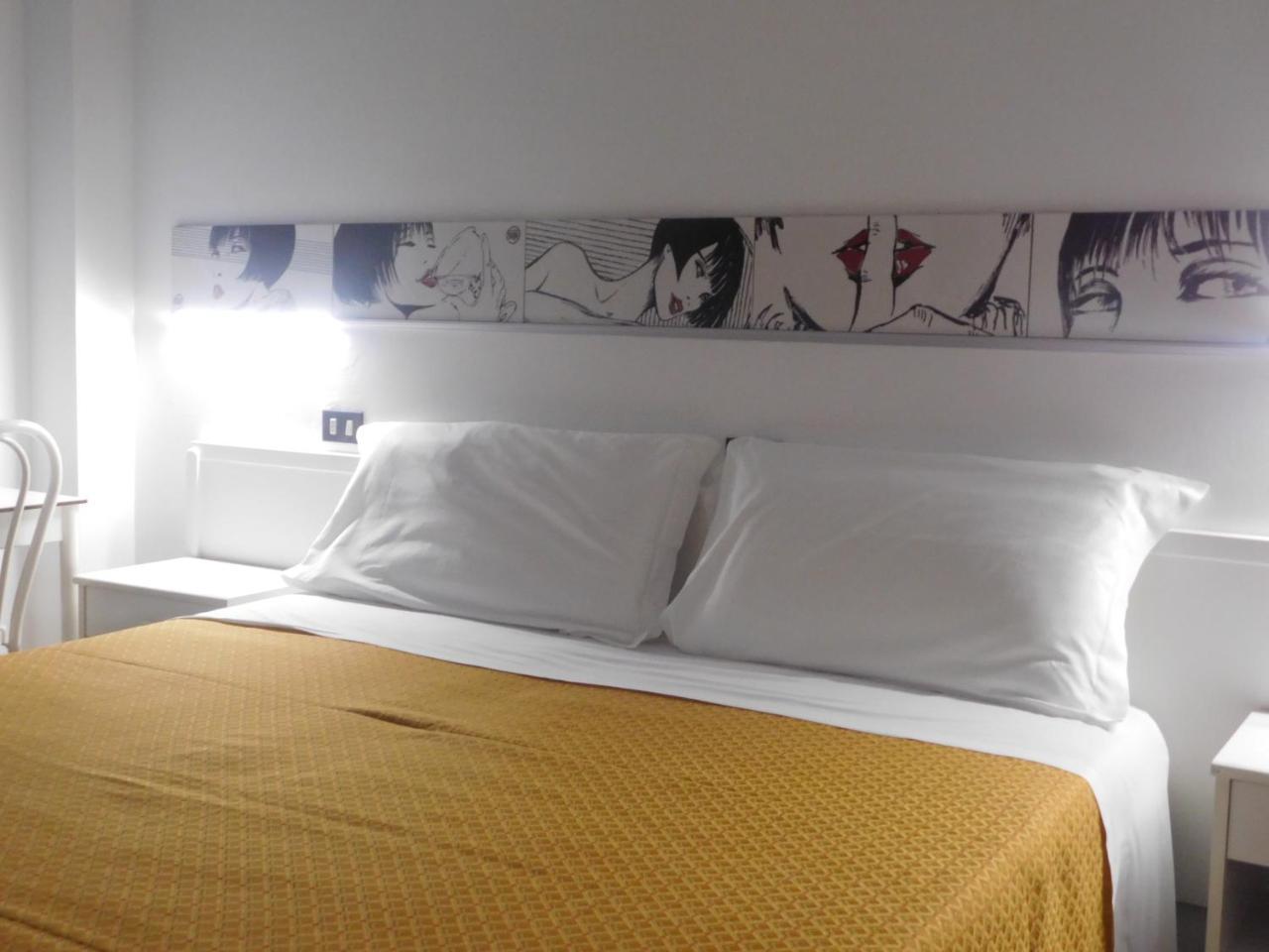 Hotel Dolores Римини Экстерьер фото